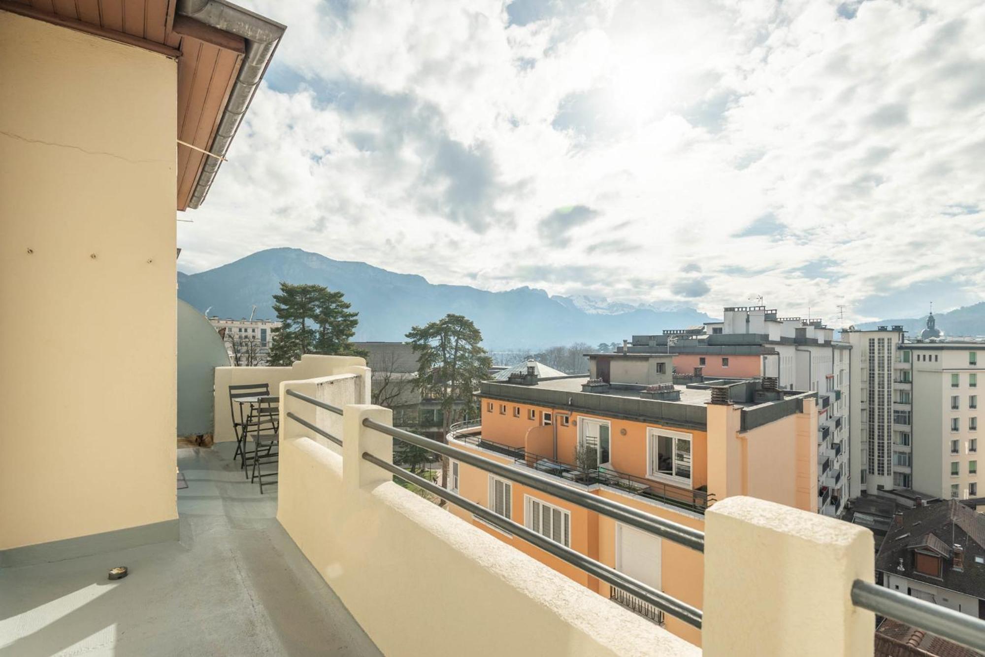 Le Beau Marcy - Contemporary City Centre Flat อานซี ภายนอก รูปภาพ