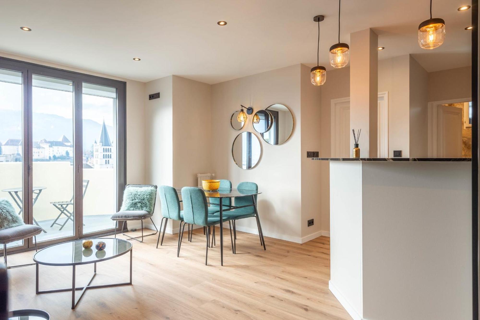 Le Beau Marcy - Contemporary City Centre Flat อานซี ภายนอก รูปภาพ