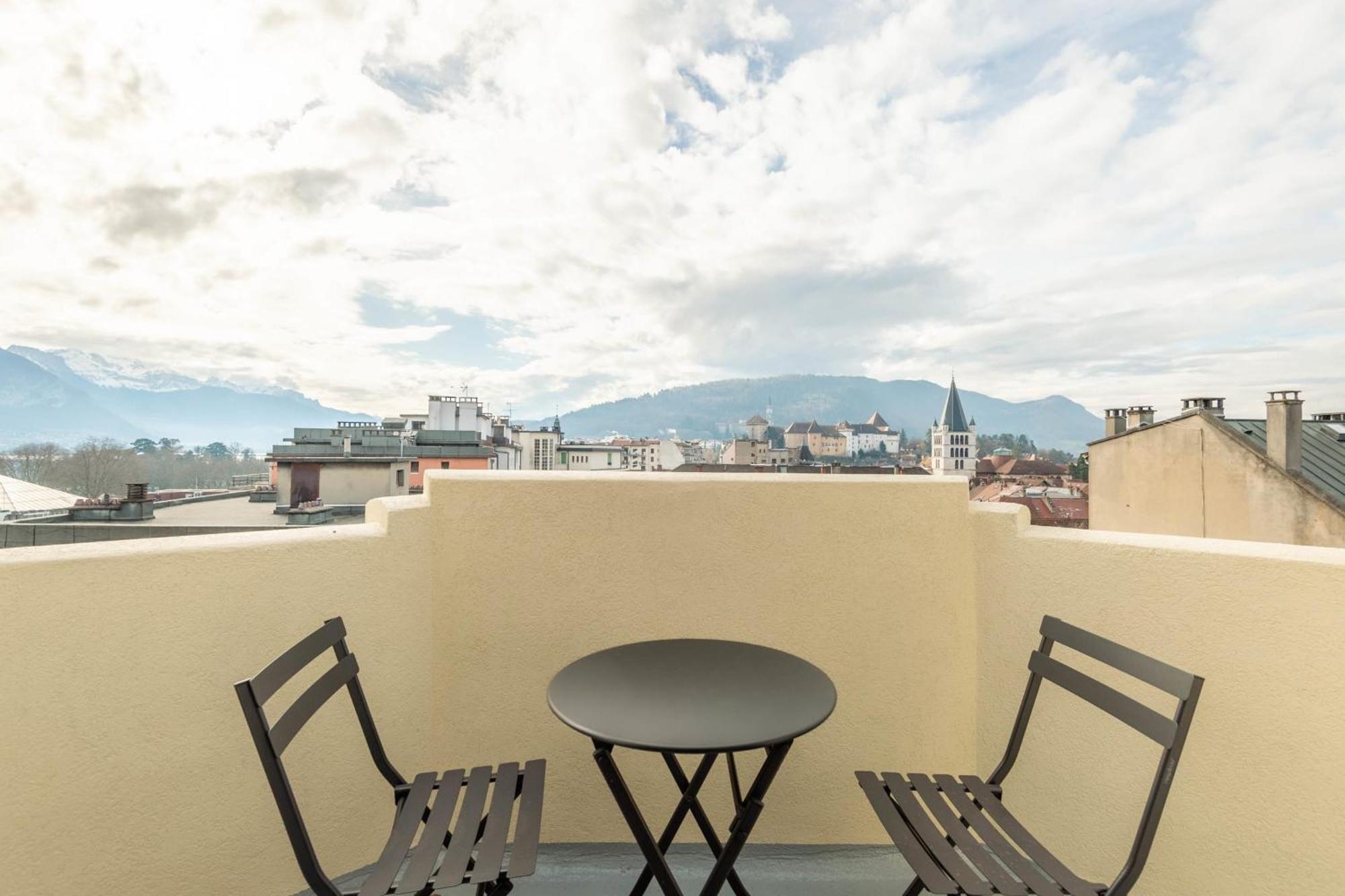 Le Beau Marcy - Contemporary City Centre Flat อานซี ภายนอก รูปภาพ