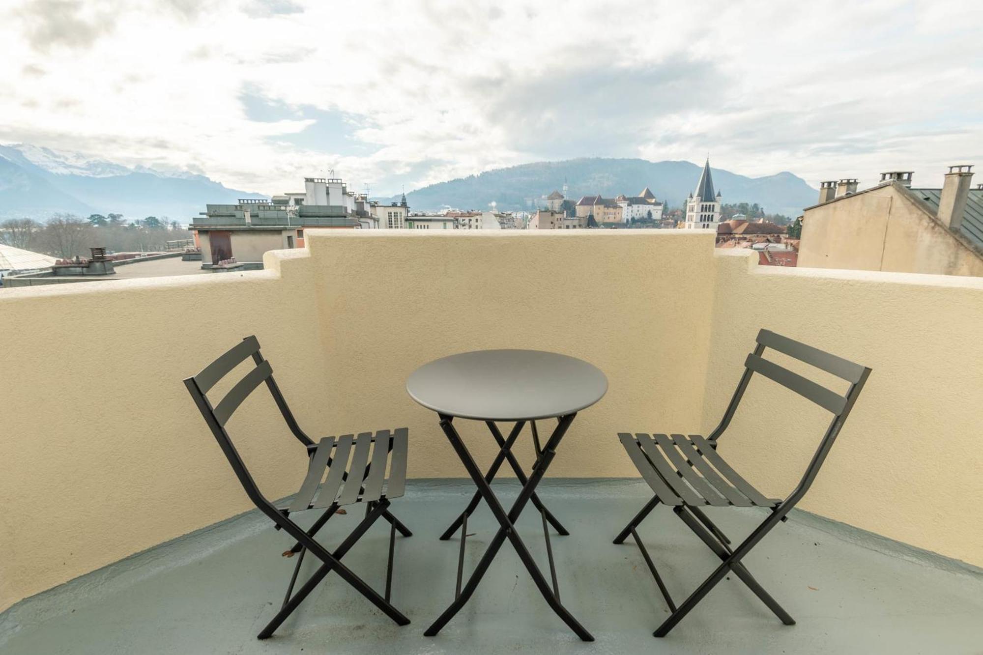 Le Beau Marcy - Contemporary City Centre Flat อานซี ภายนอก รูปภาพ