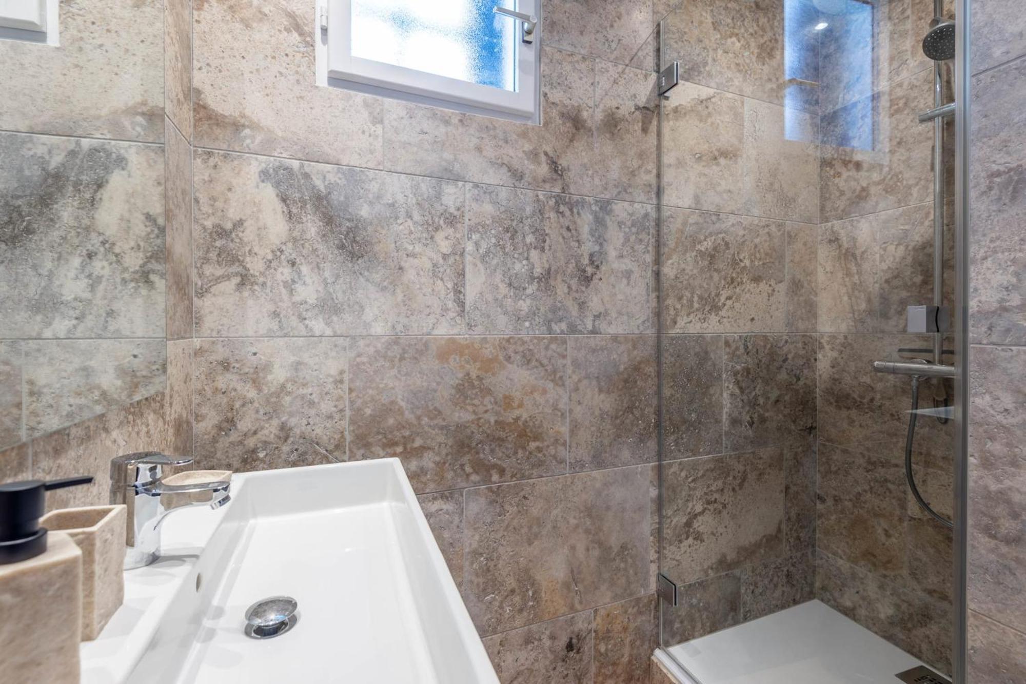 Le Beau Marcy - Contemporary City Centre Flat อานซี ภายนอก รูปภาพ